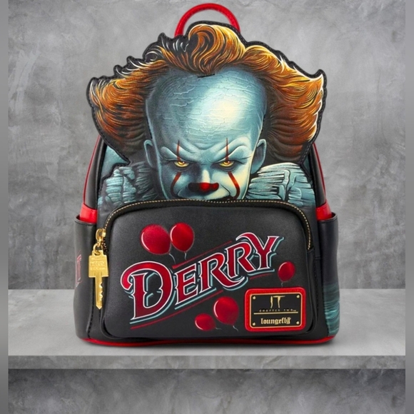 IT Pennywise Light-up Loungefly - Picture 2 of 7